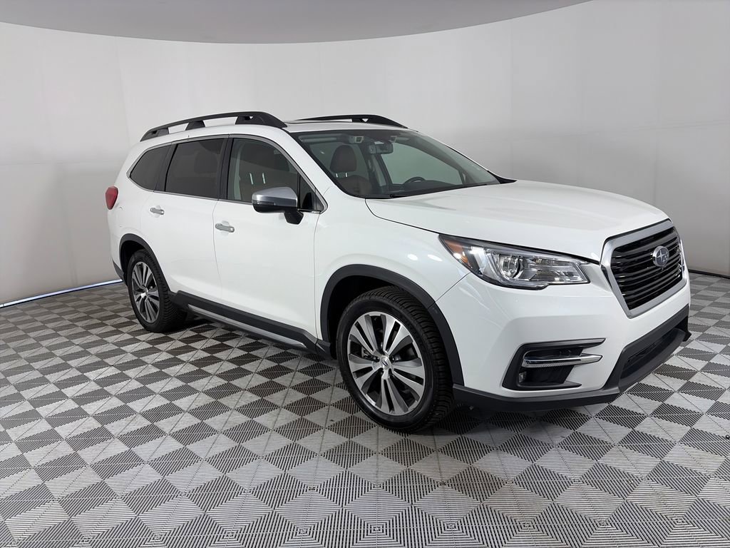 Used 2019 Subaru Ascent Touring AWD/4WD image 1