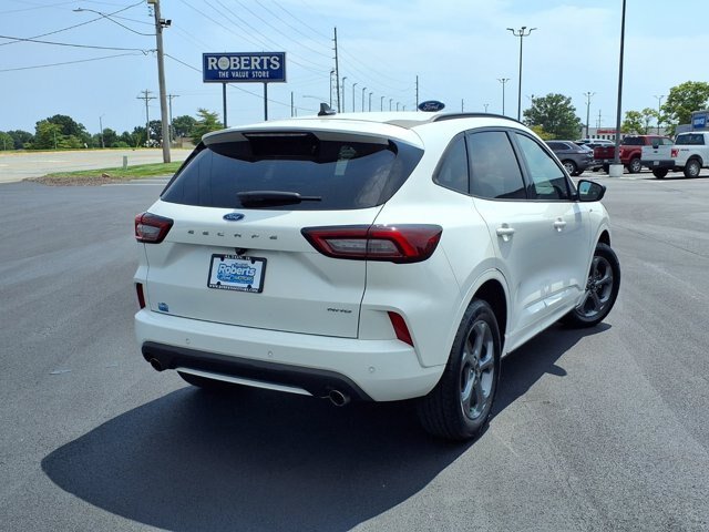Certified 2023 Ford Escape ST-Line w/ Tech Pack #1 AWD/4WD image 5