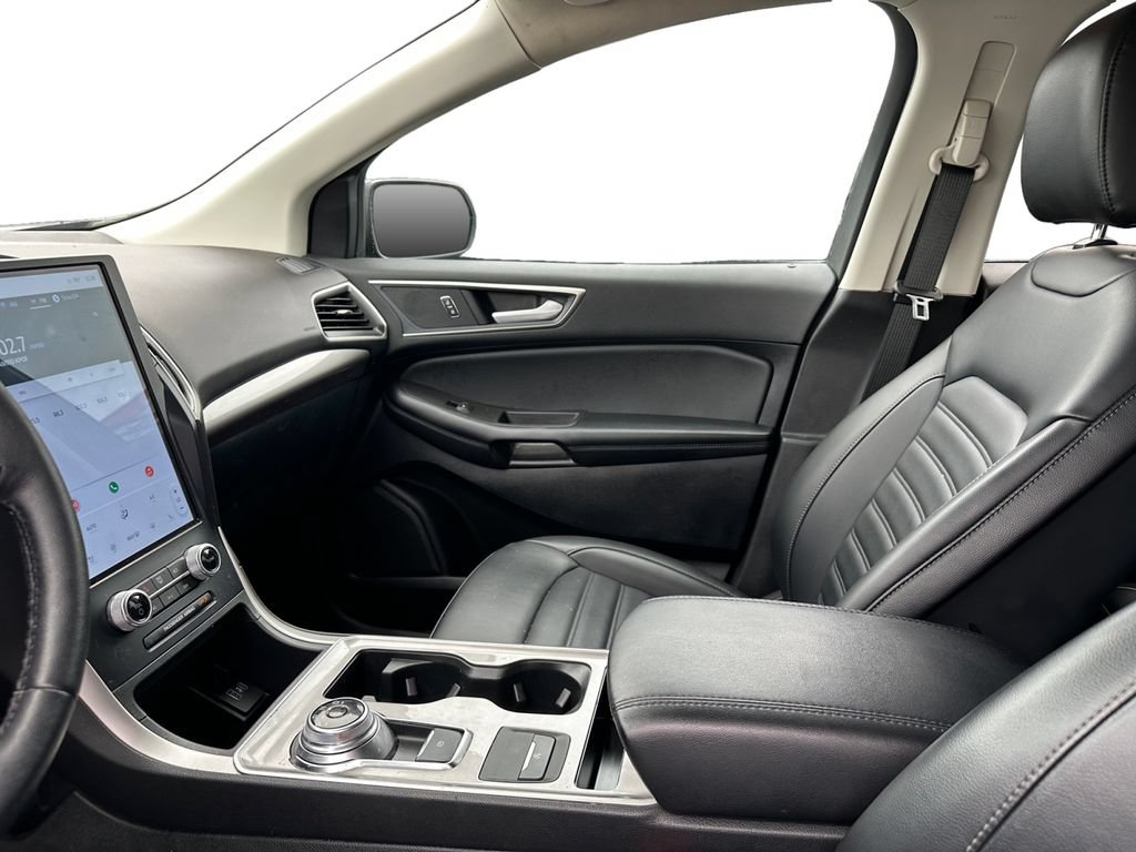 Certified 2024 Ford Edge SEL w/ Convenience Package AWD/4WD image 39