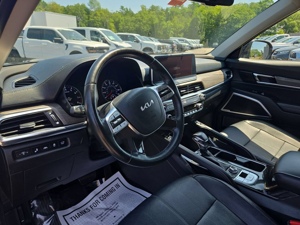 Used 2022 Kia Telluride EX w/ EX Premium Package AWD/4WD image 7