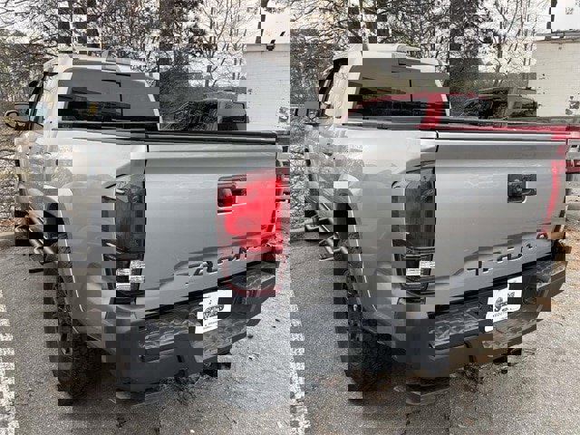 Used 2021 Toyota Tacoma SR5 image 10