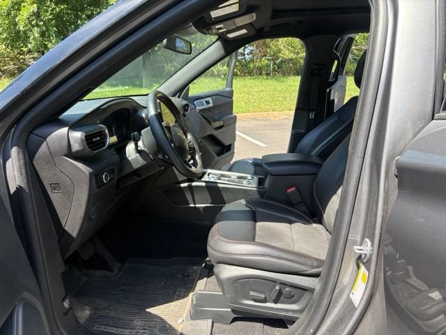 Certified 2023 Ford Explorer ST-Line w/ Class IV Trailer Tow Package AWD/4WD image 12