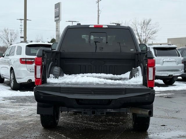 Certified 2022 Ford F350 Lariat w/ Black Appearance Package image 42