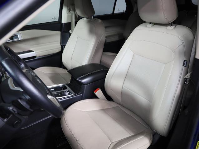 Certified 2021 Ford Explorer Limited w/ Equipment Group 301A AWD/4WD image 9