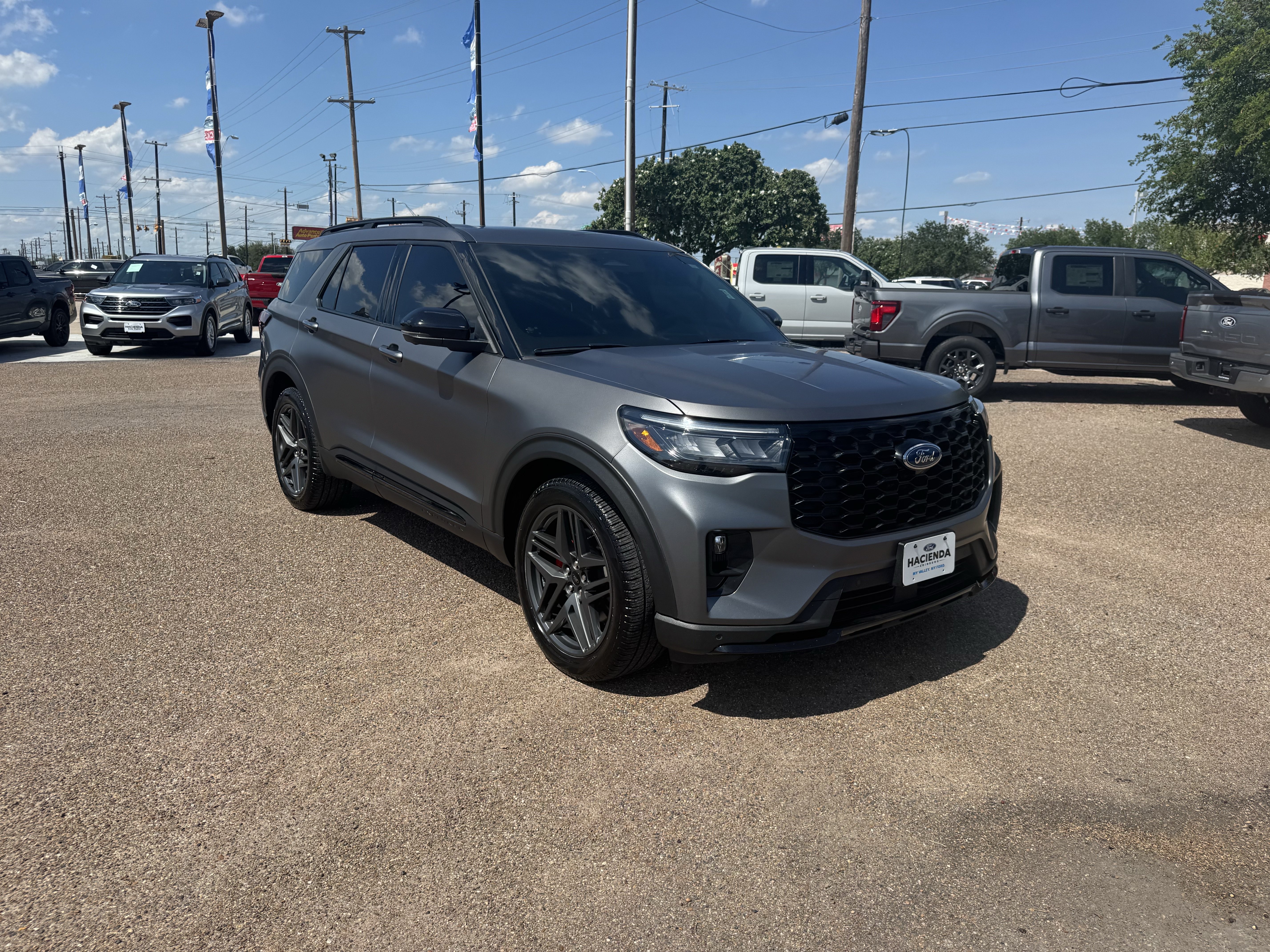 Certified 2025 Ford Explorer ST w/ Sun And Sound Package AWD/4WD image 5