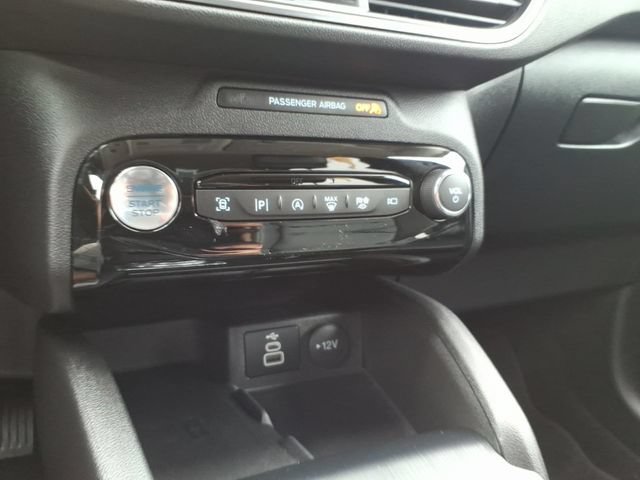 Certified 2024 Ford Escape Platinum AWD/4WD image 19