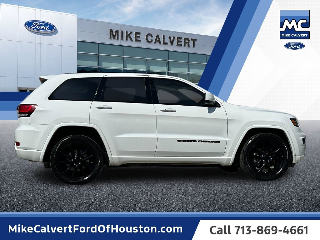 Used 2022 Jeep Grand Cherokee Laredo X RWD image 6