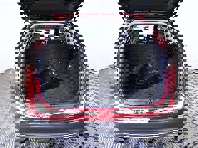 Certified 2018 Ford Edge Titanium w/ Cold Weather Package image 9