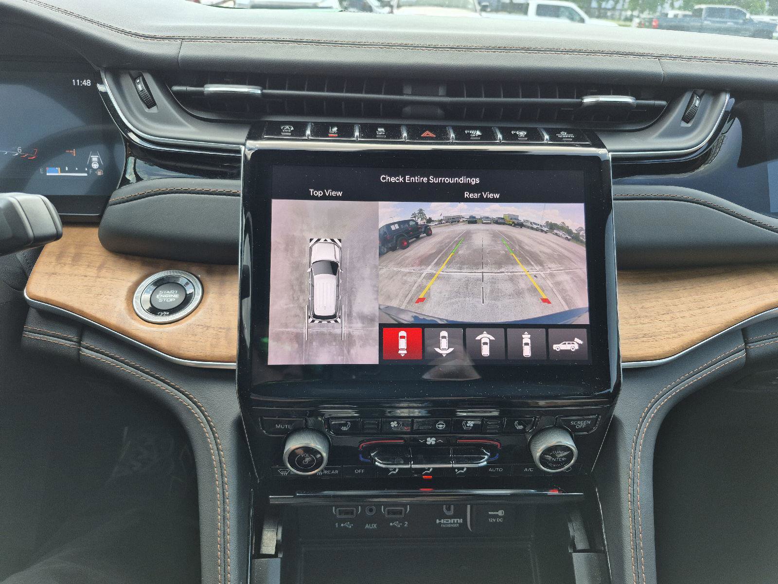 Used 2023 Jeep Grand Cherokee Summit image 21