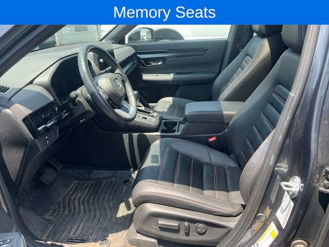 Used 2025 Honda CR-V Sport Touring image 7