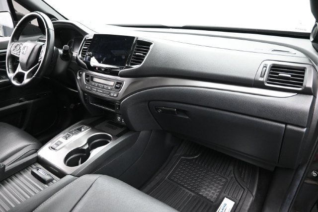 Used 2023 Honda Passport EX-L image 25