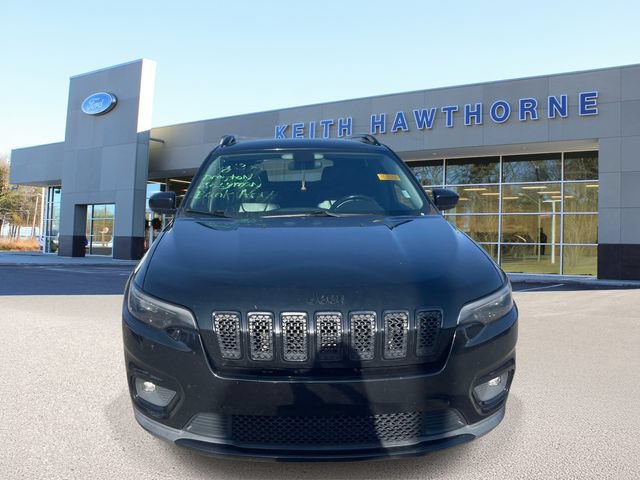 Used 2019 Jeep Cherokee Latitude Plus FWD image 2