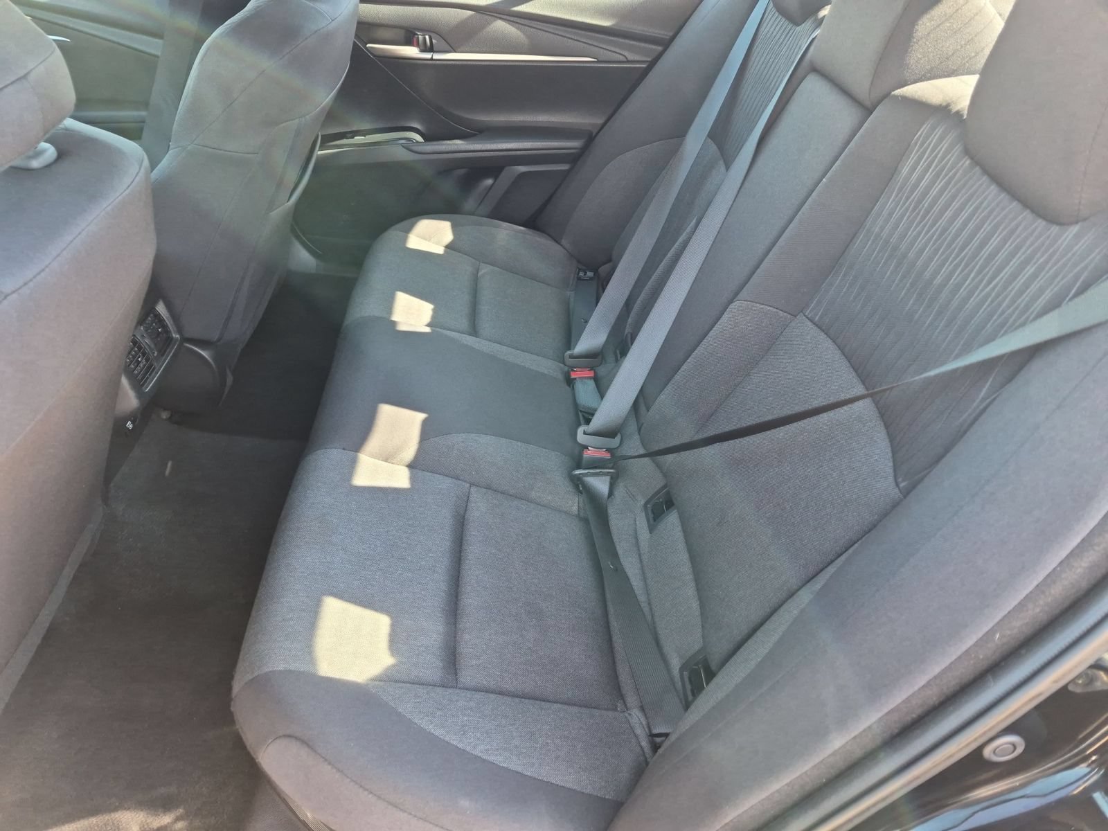 Used 2025 Toyota Camry LE FWD image 25