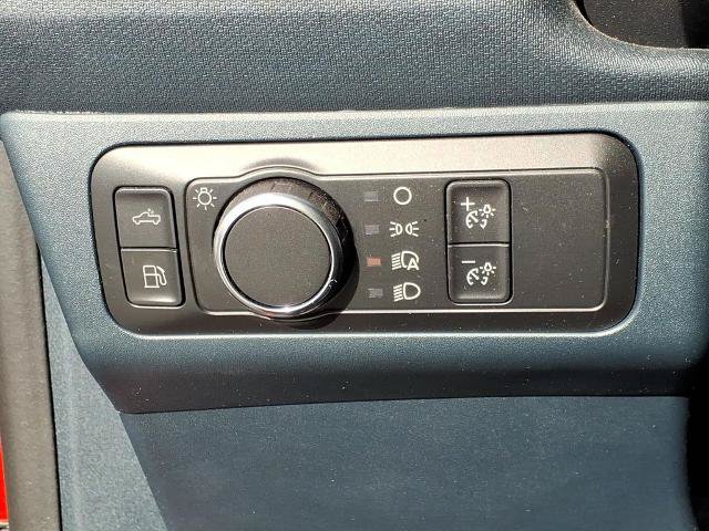 Certified 2022 Ford Maverick XLT w/ XLT Luxury Package FWD image 17