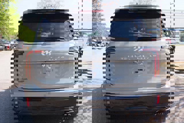 Used 2024 Kia Telluride SX Prestige X-Line image 3