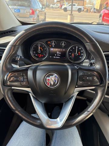 Used 2023 Buick Enclave Essence image 29