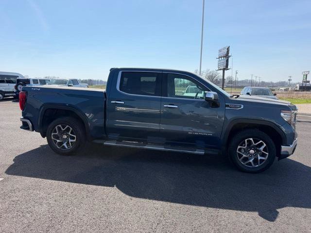 Used 2024 GMC Sierra 1500 SLT w/ SLT Premium Plus Package AWD/4WD image 4