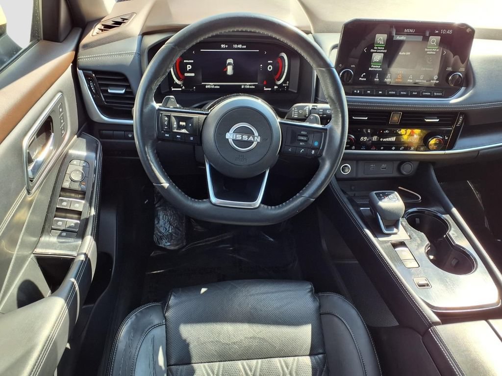 Used 2022 Nissan Rogue Platinum w/ Head-Up Display Package FWD image 9
