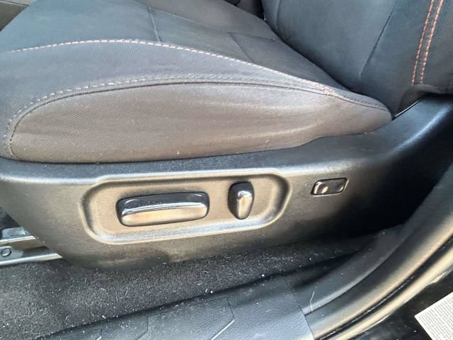 Used 2020 Toyota Tacoma TRD Off-Road AWD/4WD image 18