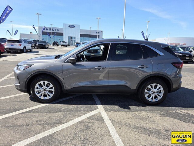Certified 2024 Ford Escape Active w/ Tech Pack #1 FWD image 4