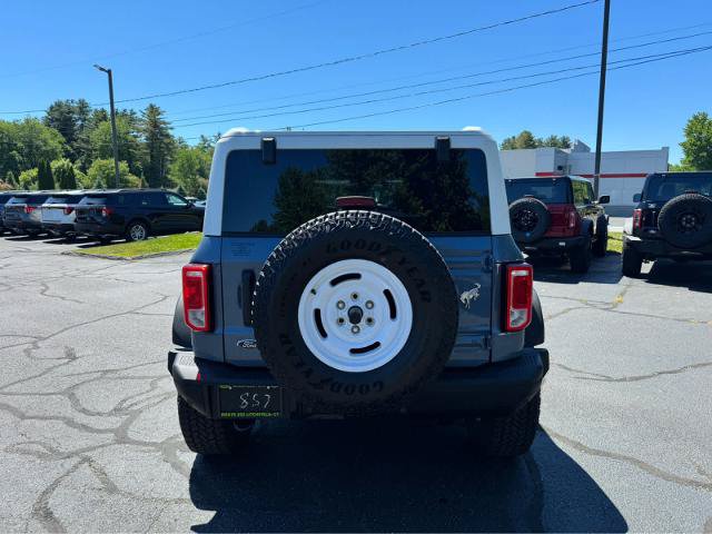 Certified 2025 Ford Bronco Heritage Edition AWD/4WD image 4