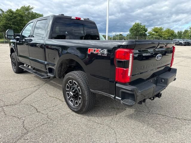 Certified 2024 Ford F250 Lariat w/ Lariat Ultimate Package AWD/4WD image 6