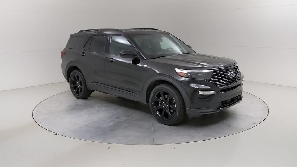 Certified 2023 Ford Explorer ST-Line AWD/4WD image 11