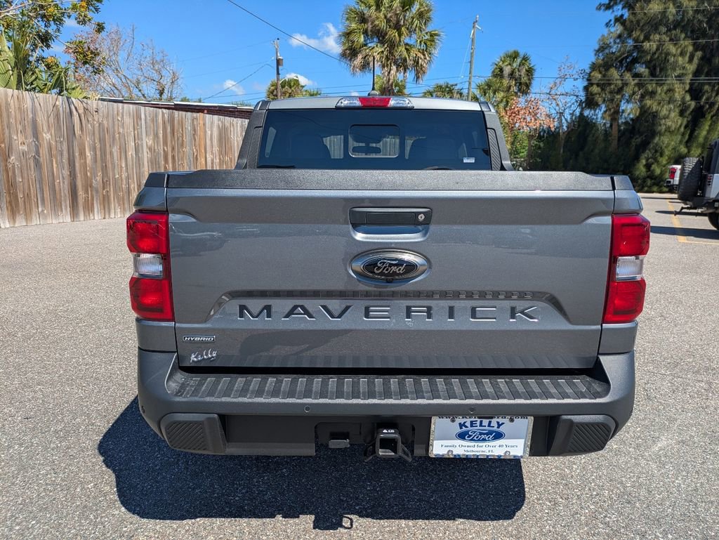 Certified 2024 Ford Maverick Lariat w/ Black Appearance Package image 5