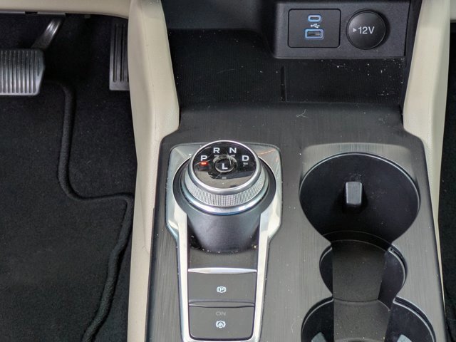 Certified 2022 Ford Escape Titanium w/ Class II Trailer Tow Package image 16