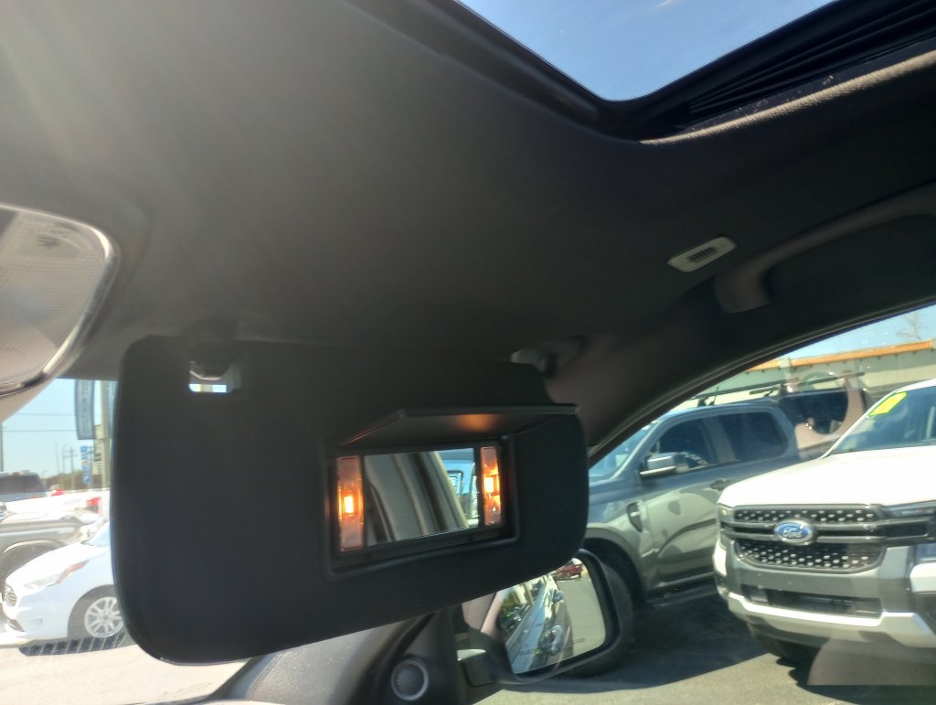 Used 2020 Jeep Grand Cherokee Limited X AWD/4WD image 32
