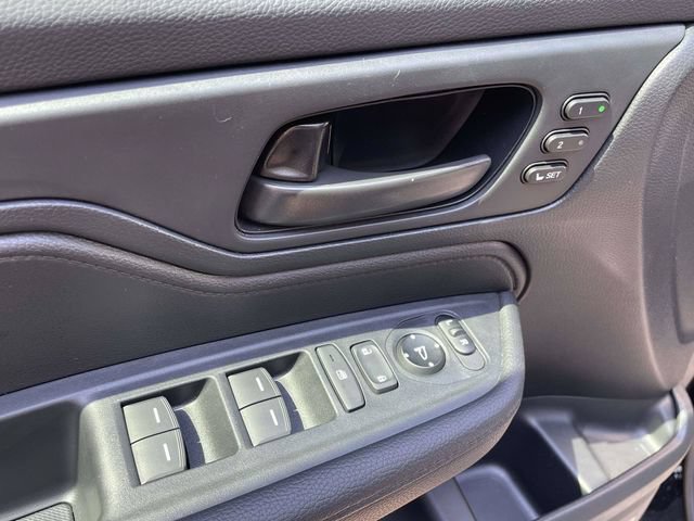 Used 2024 Honda Odyssey Sport image 9