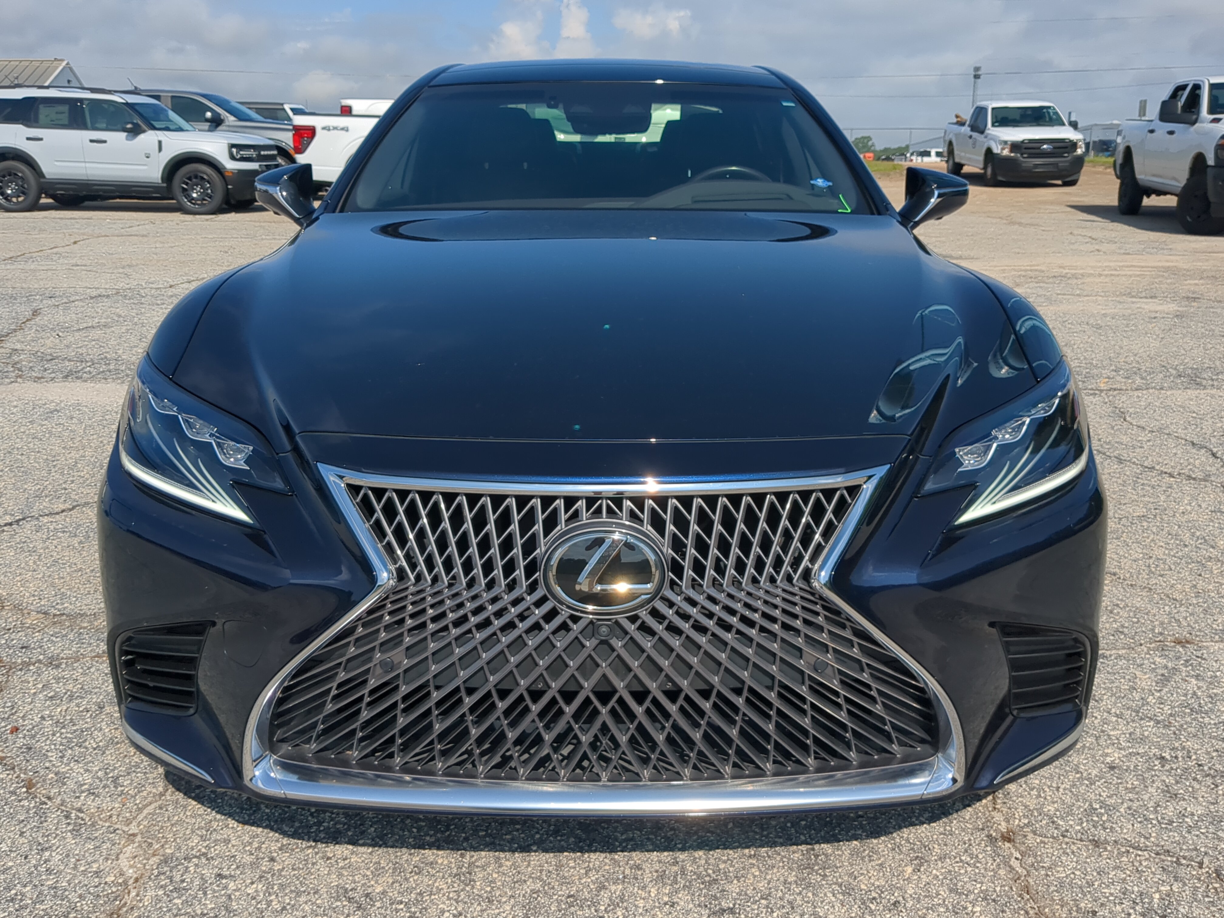 Used 2018 Lexus LS 500 AWD w/ Luxury Package image 7