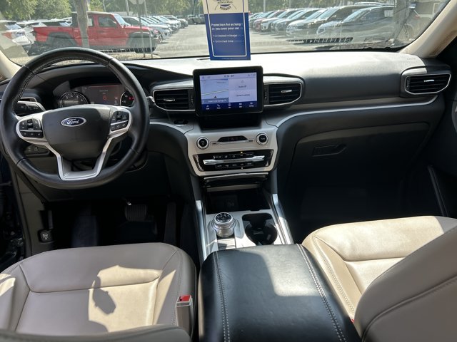 Certified 2023 Ford Explorer XLT w/ Equipment Group 202A RWD image 28