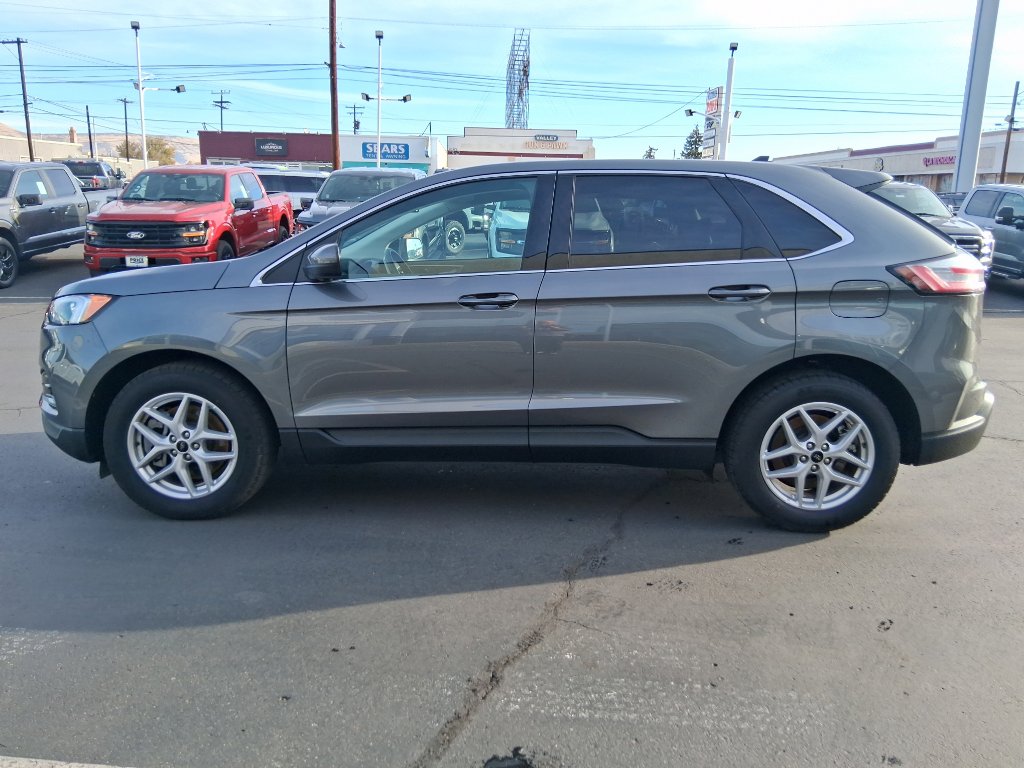 Certified 2024 Ford Edge SEL image 6