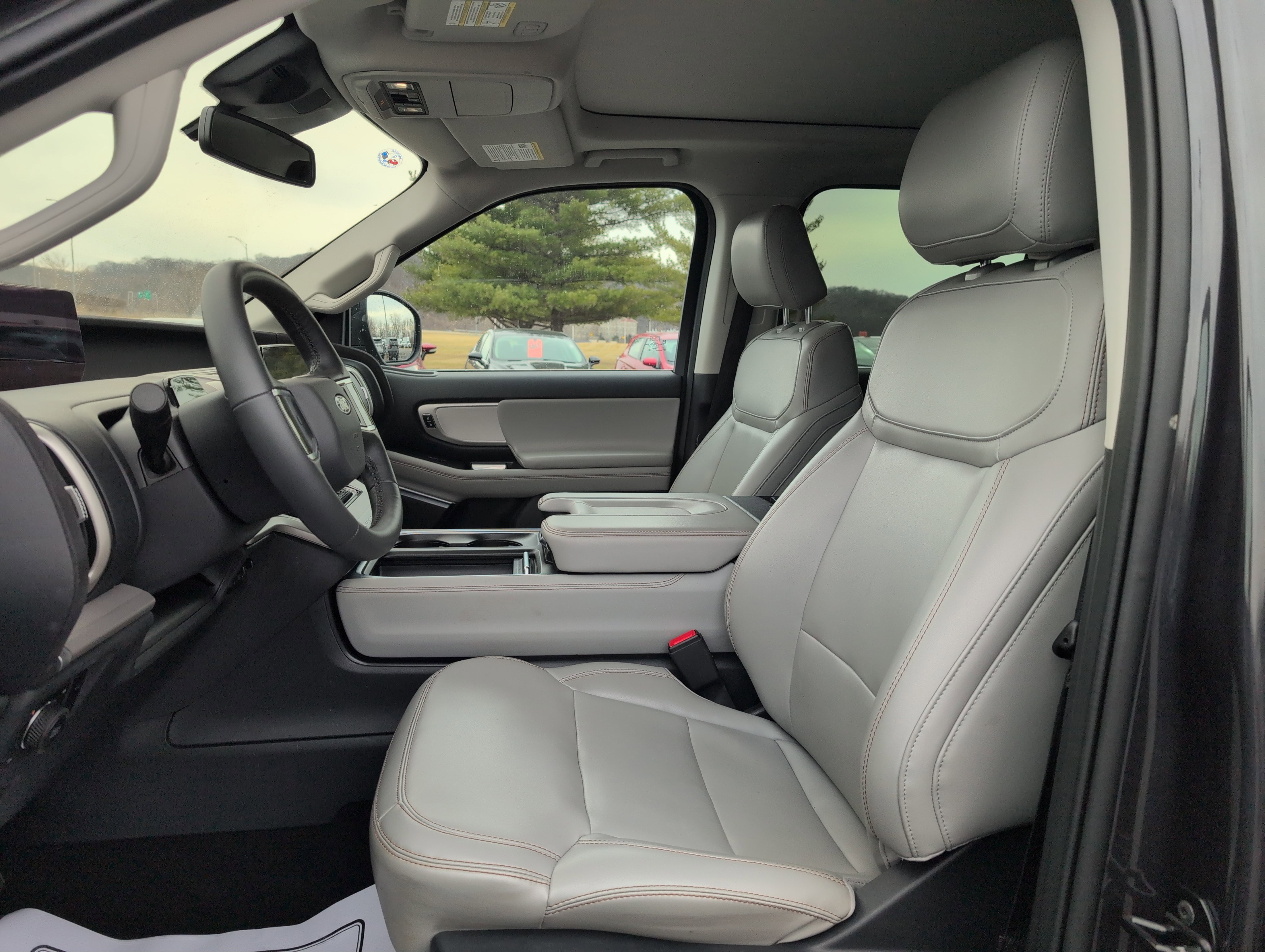 Certified 2025 Ford Expedition Max Active image 12