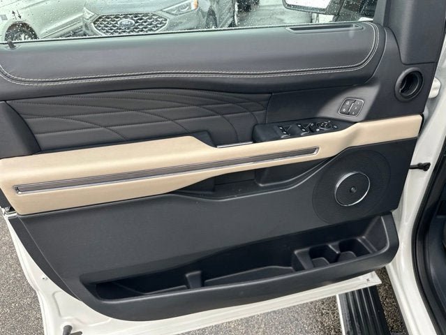 Certified 2023 Ford Expedition Max Platinum AWD/4WD image 13