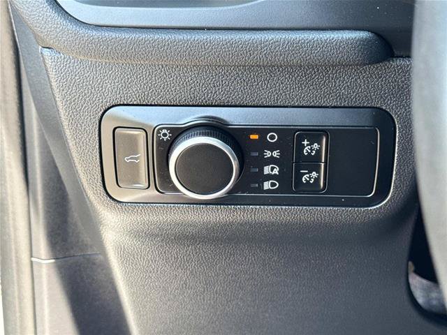 Certified 2024 Ford Escape Active AWD/4WD image 18