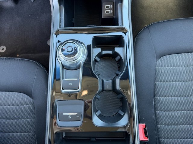 Certified 2020 Ford Edge SE image 18