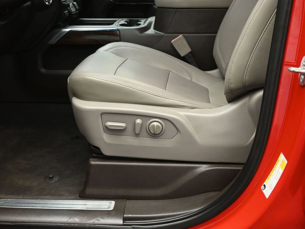 Used 2019 GMC Sierra 1500 SLT w/ SLT Premium Plus Package image 38