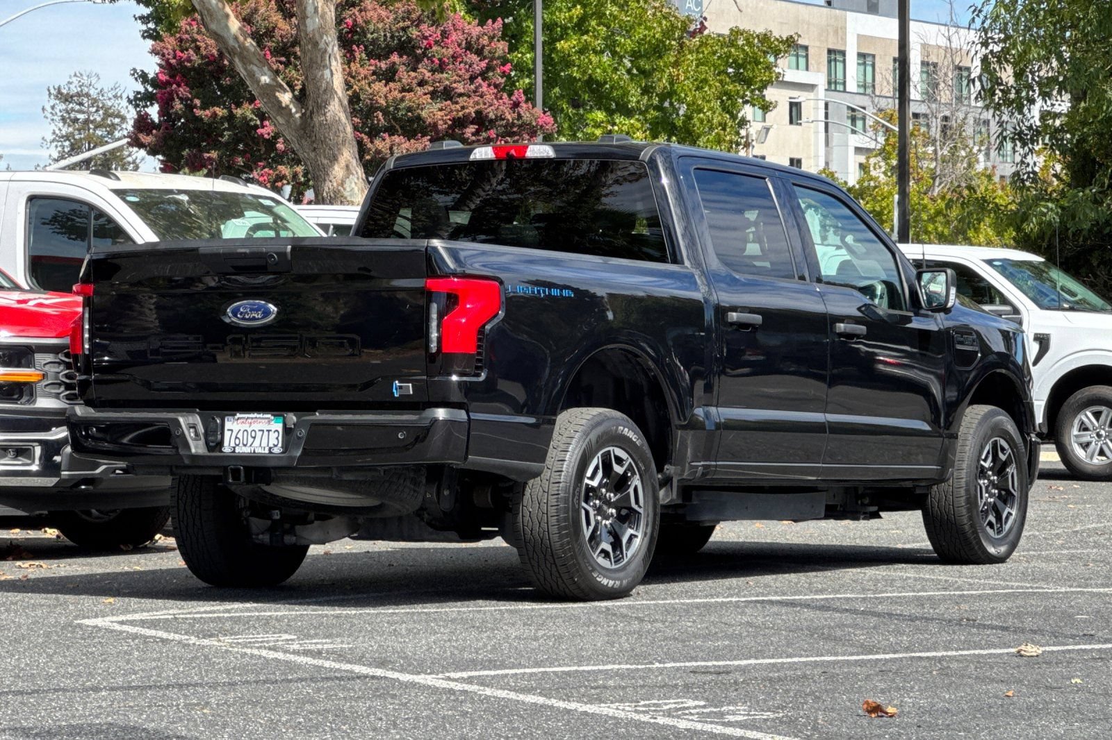 Certified 2023 Ford F150 Lightning XLT AWD/4WD image 4