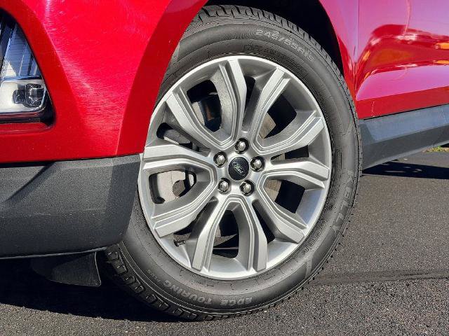 Certified 2023 Ford Edge Titanium w/ Class II Trailer Tow Package AWD/4WD image 8