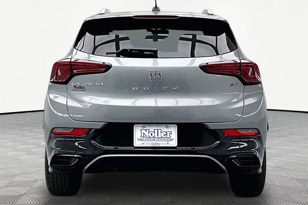 Used 2024 Buick Encore GX Sport Touring FWD image 4