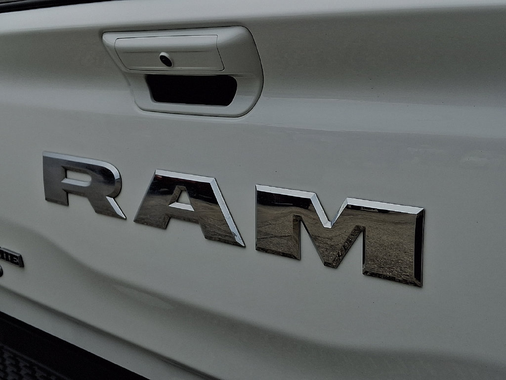 Used 2025 RAM 1500 Laramie w/ Sport Appearance Package AWD/4WD image 33