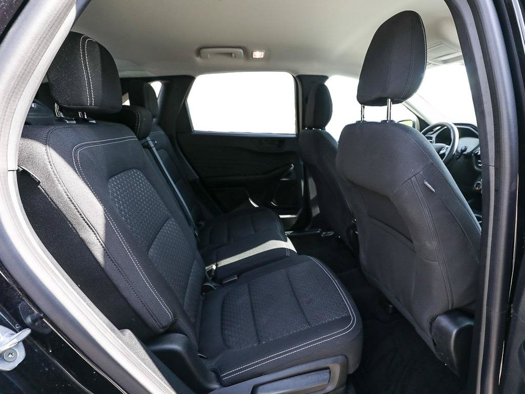 Certified 2023 Ford Escape Active AWD/4WD image 23