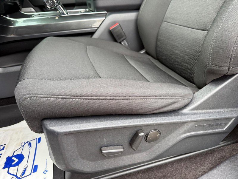 Certified 2022 Ford F150 XLT w/ Equipment Group 302A High image 31