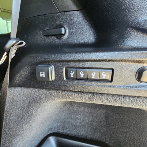 Used 2021 Jeep Grand Cherokee L Overland w/ Luxury Tech Group IV image 19