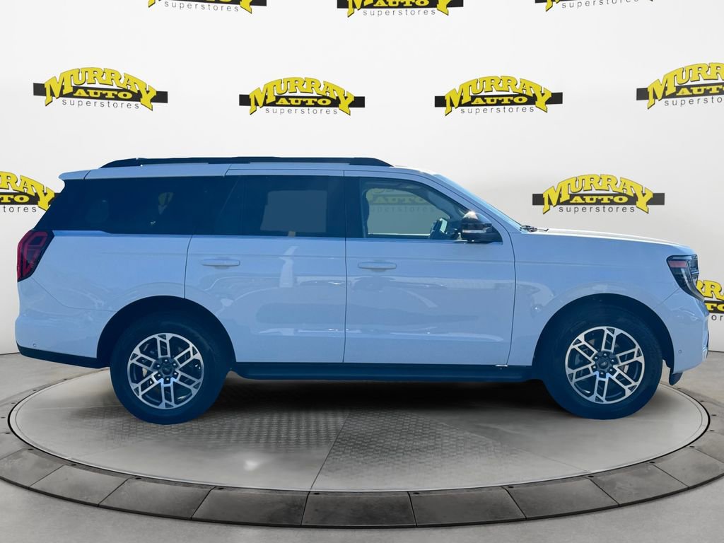 Certified 2025 Ford Expedition Active image 6