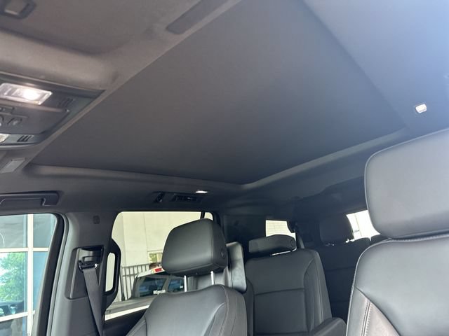 Used 2025 Chevrolet Tahoe Z71 w/ Z71 Off-Road Package AWD/4WD image 22