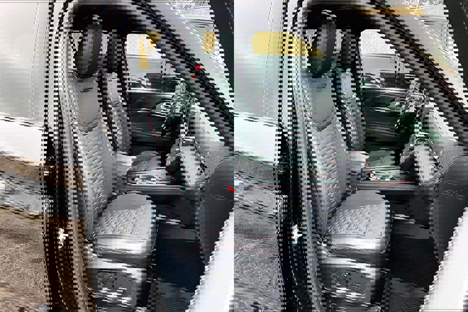 Certified 2025 Ford Explorer ST-Line w/ Premium Package image 12