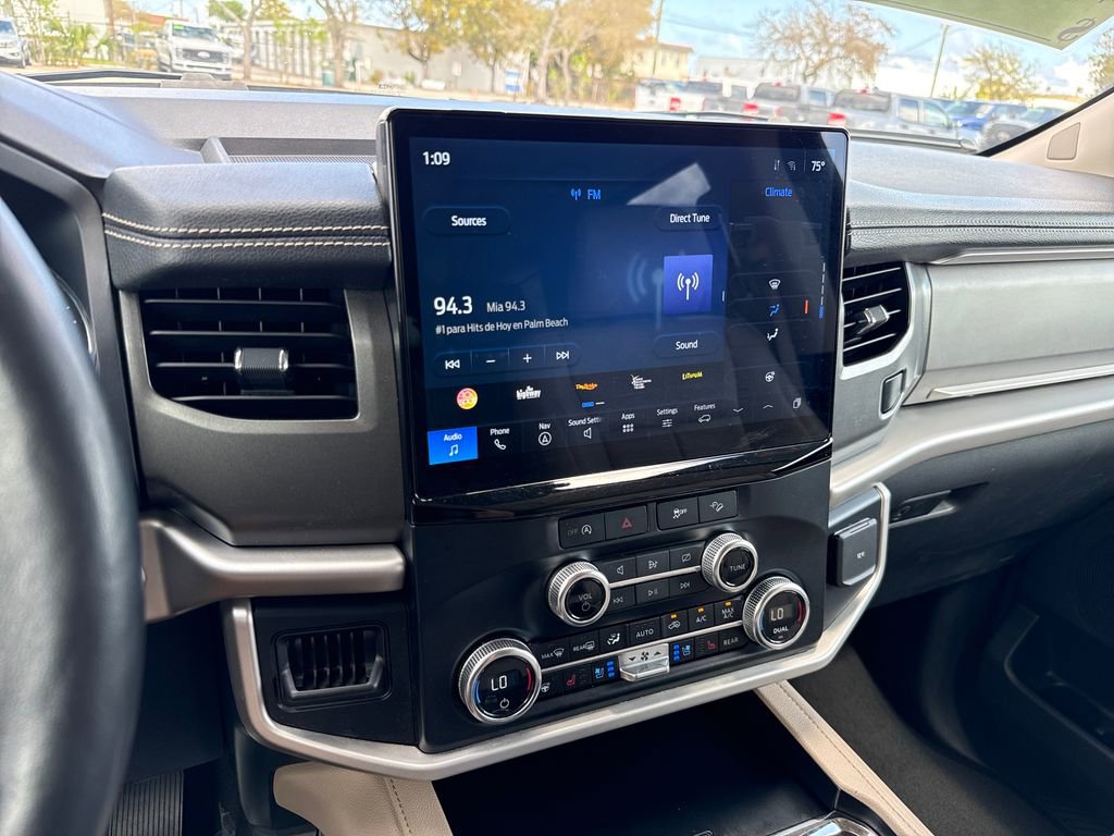 Certified 2024 Ford Expedition Max XLT image 18